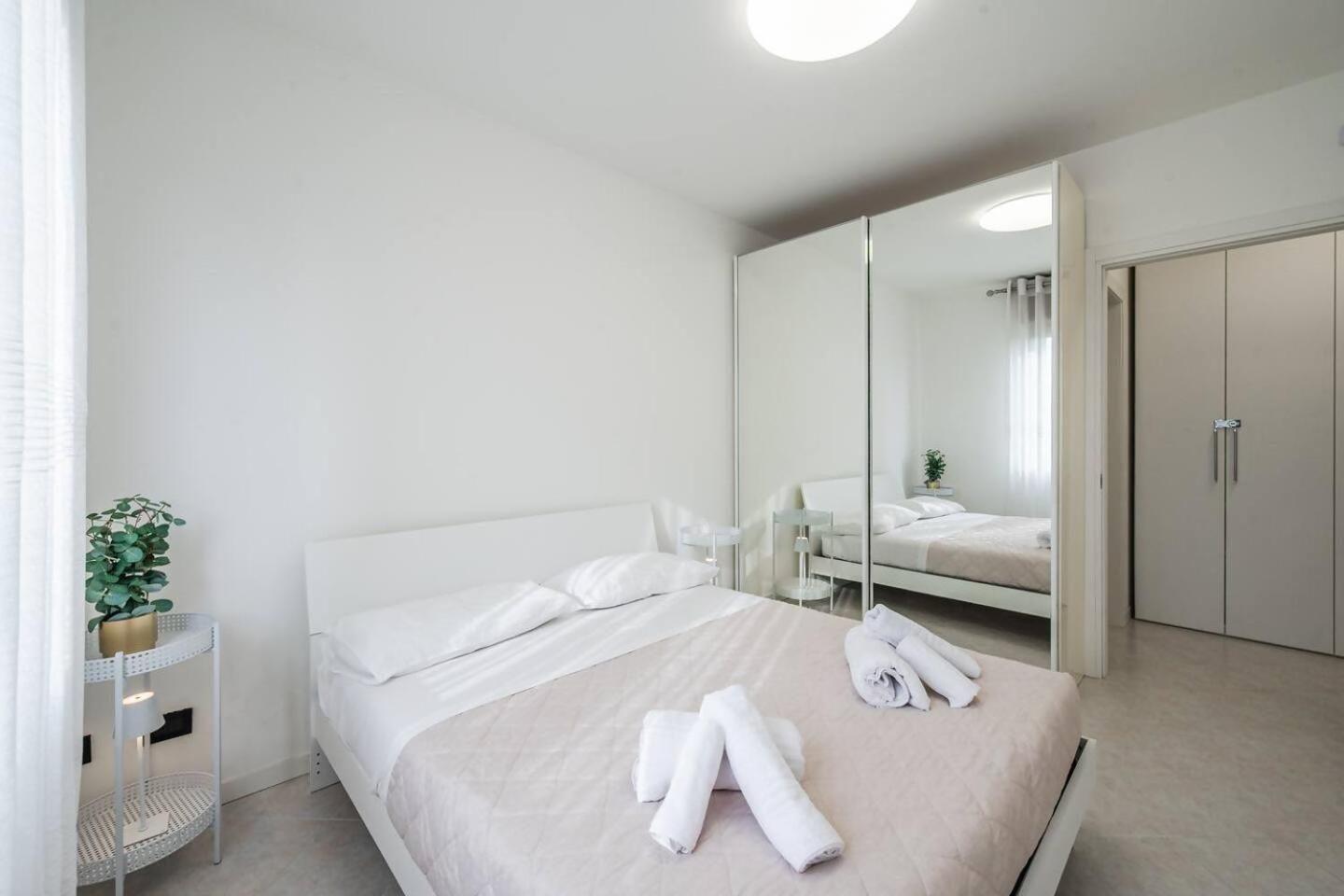 Southside Superior 2 Bedrooms Free Parking Appartamento Verona